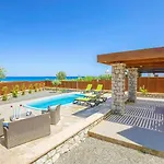 Villa Ira